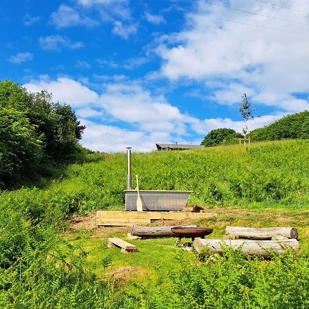 Brackenhill Glamping - Safari Tent With Hot Tub - Sleeps 6 Ivybridge Esterno foto